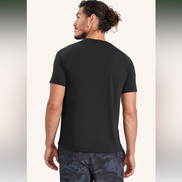 Peloton Men’s Tech Classic V-neck Short Sleeve - Picture 3 of 7